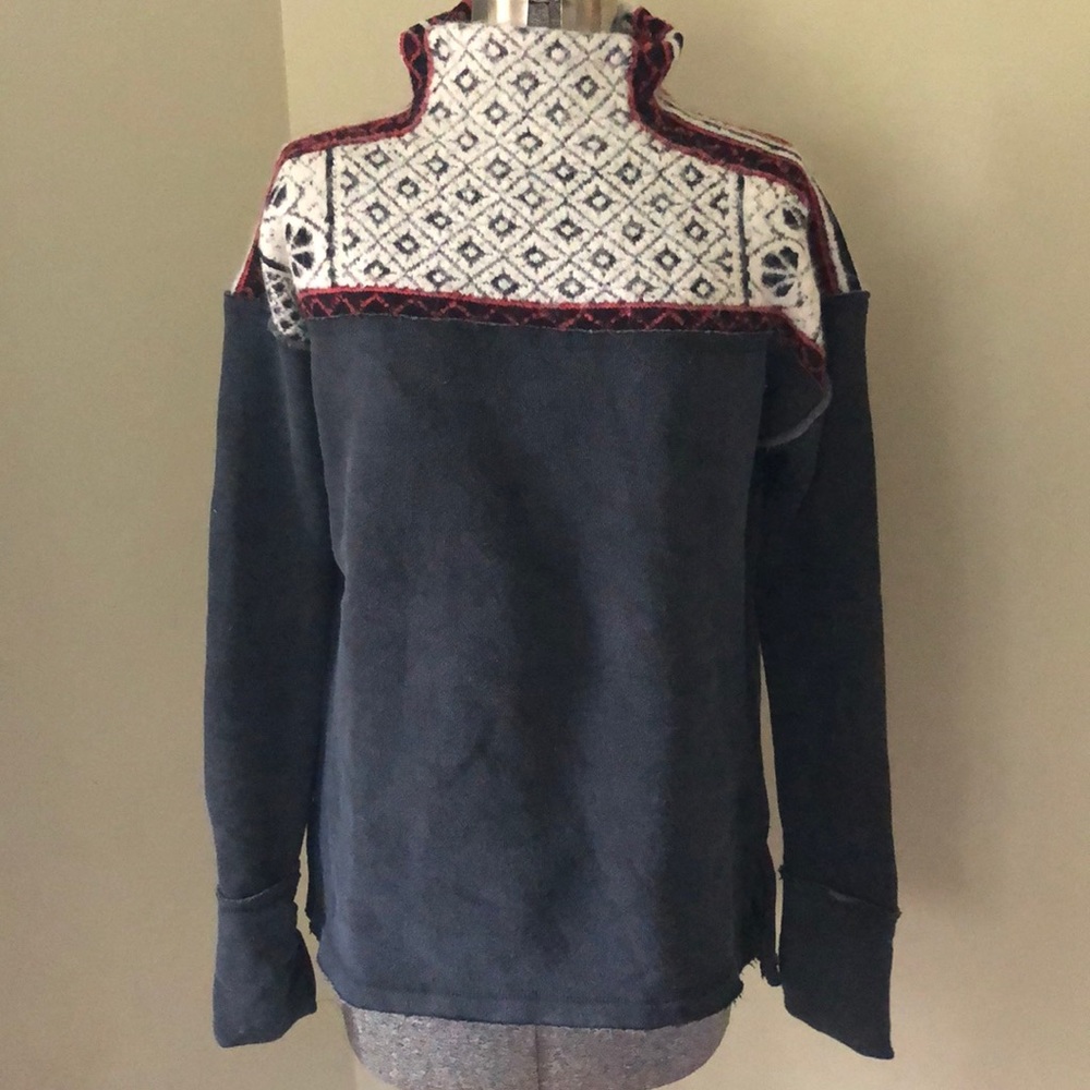 Free People Sweatshirt Turtleneck